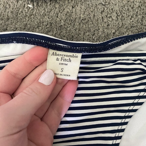 abercrombie bikini - Picture 2 of 4